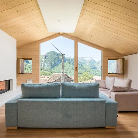 Benaki90 Летний дом Ladines